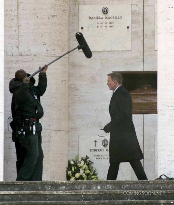 spectre_foto_dal_set_italiano! (2)